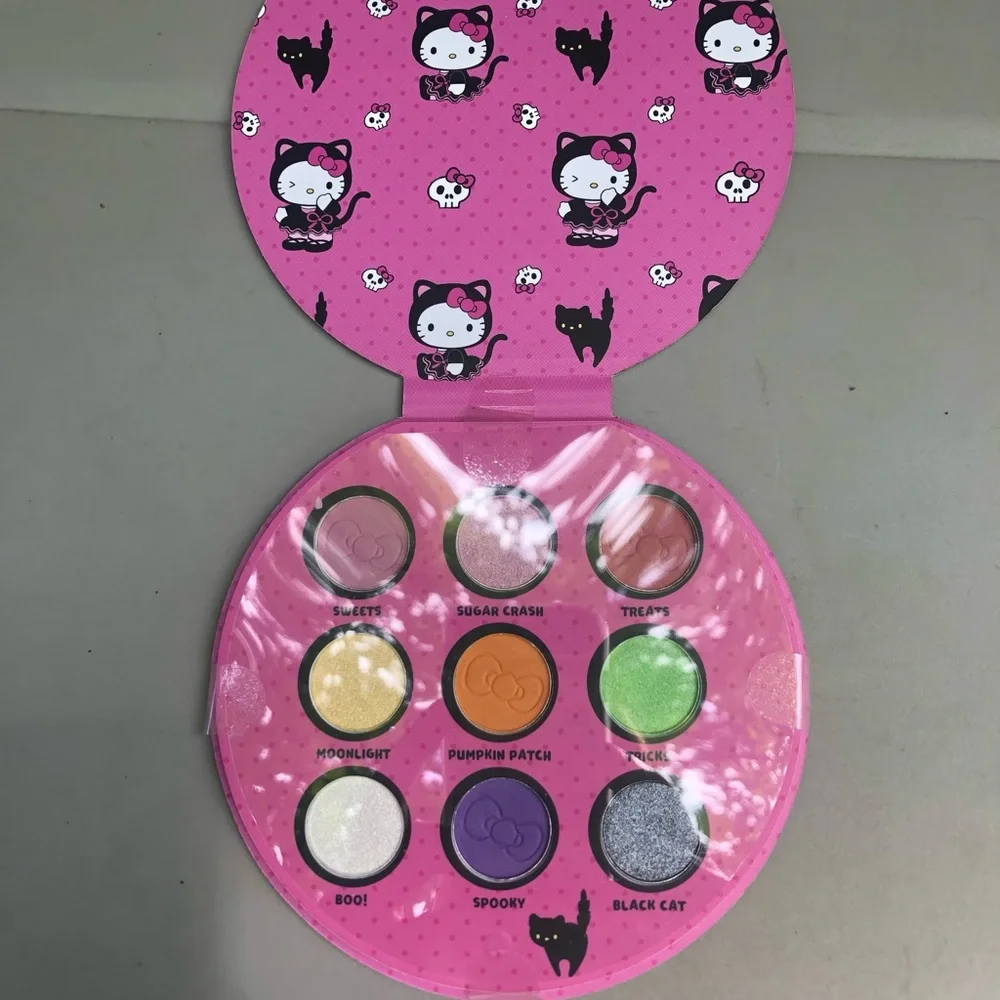 Taste Beauty Hello Kitty Halloween Eyeshadow Palette